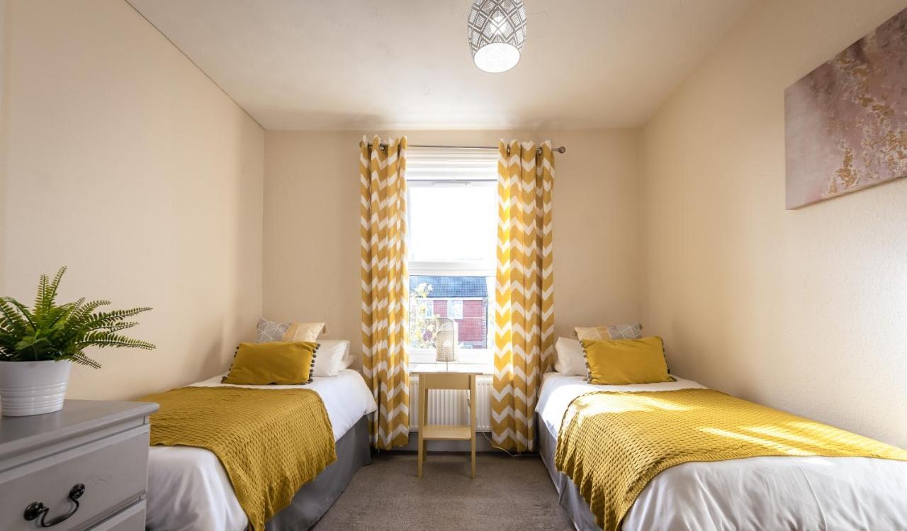 3-Bedroom House L Fast Wi-Fi L Garden L Newly Decorated L Close To Shops And Restaurants Bournemouth Kültér fotó