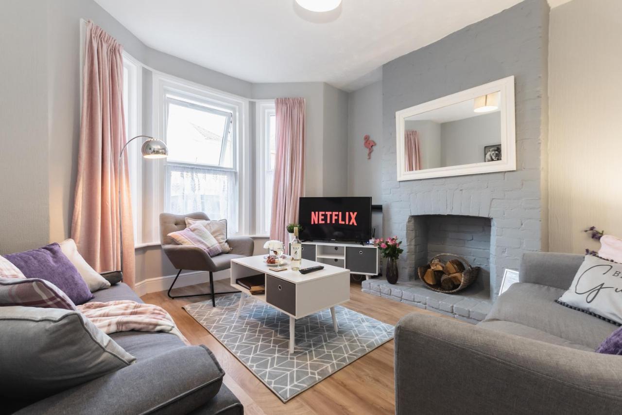 3-Bedroom House L Fast Wi-Fi L Garden L Newly Decorated L Close To Shops And Restaurants Bournemouth Kültér fotó