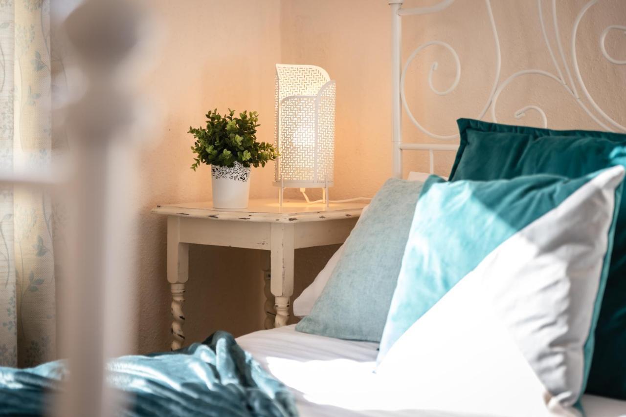 3-Bedroom House L Fast Wi-Fi L Garden L Newly Decorated L Close To Shops And Restaurants Bournemouth Kültér fotó