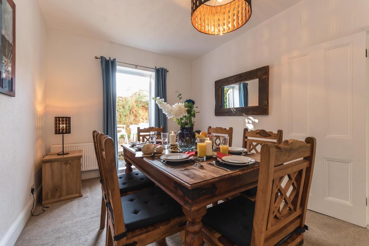 3-Bedroom House L Fast Wi-Fi L Garden L Newly Decorated L Close To Shops And Restaurants Bournemouth Kültér fotó